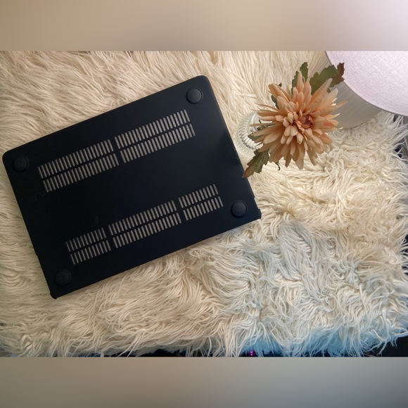 MacBook case - Picture 2 of 4